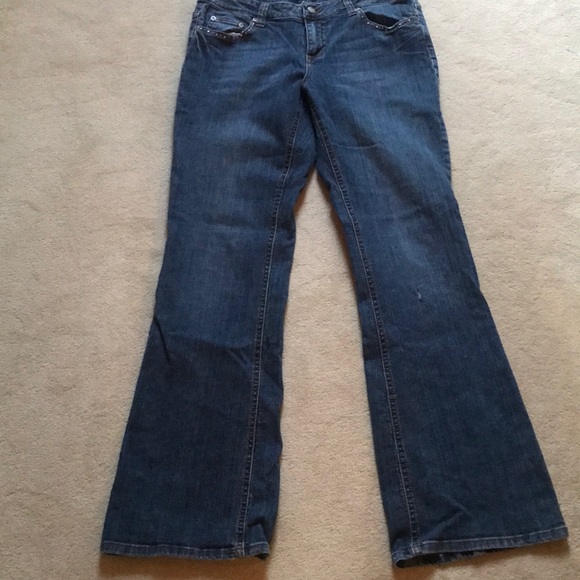 Cache bedazzled jeans - Picture 3 of 4